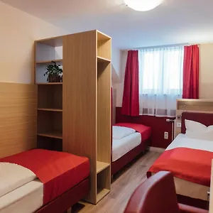 *** Hotel Hamburger Perle Niemcy